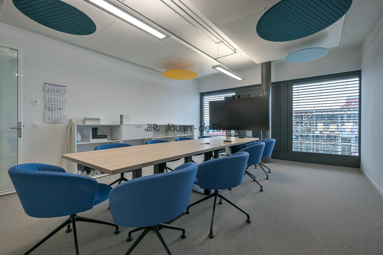 687m² ufficio