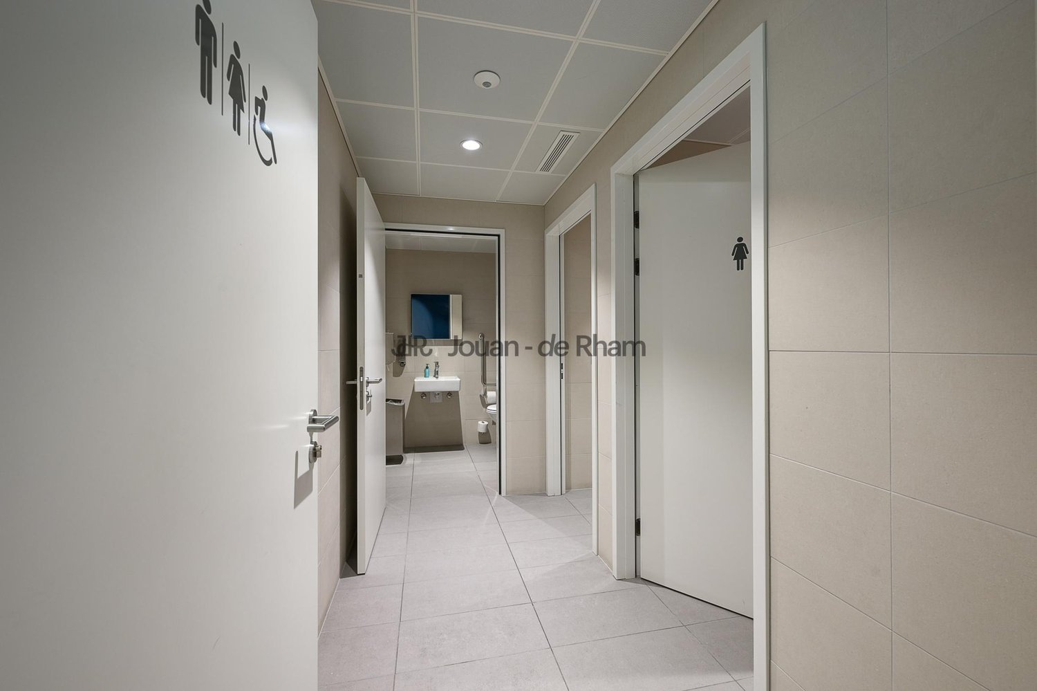 687m² ufficio