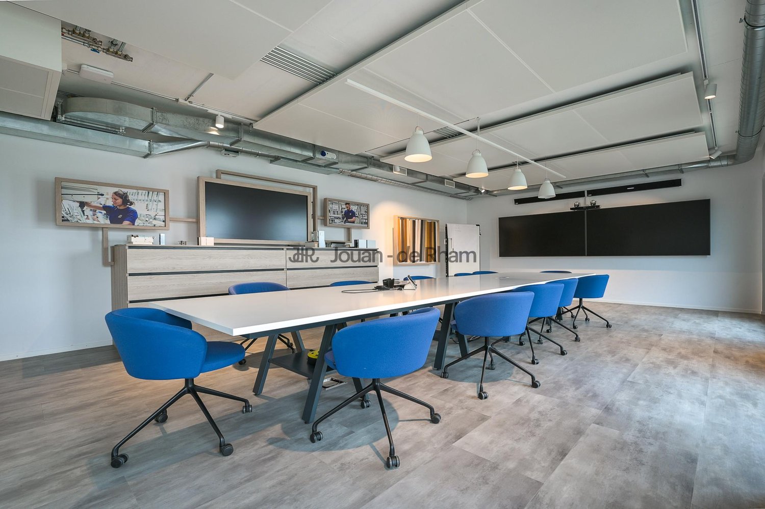 687m² ufficio