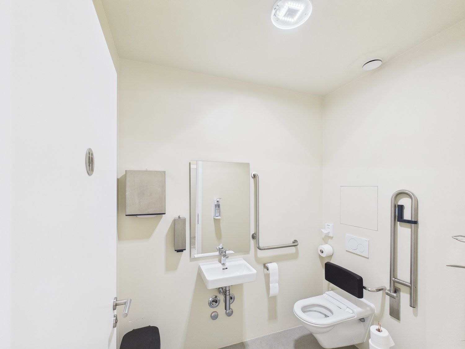 negozio di 182m²