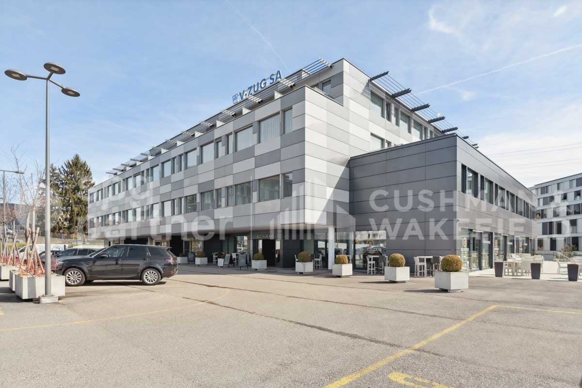 300m² office