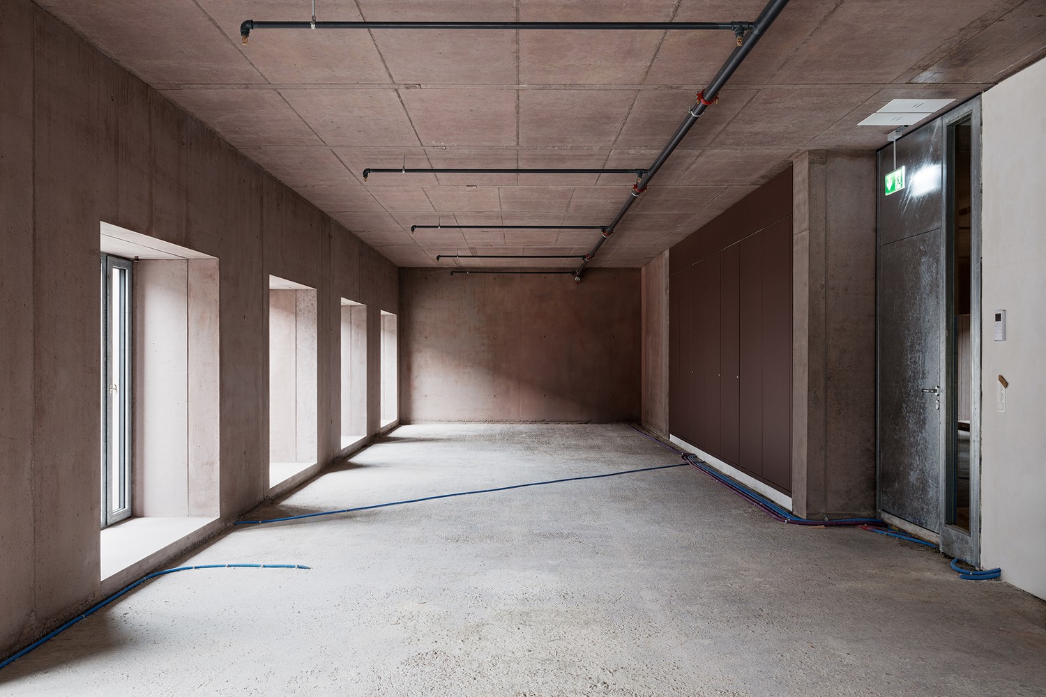 271m² commerciale