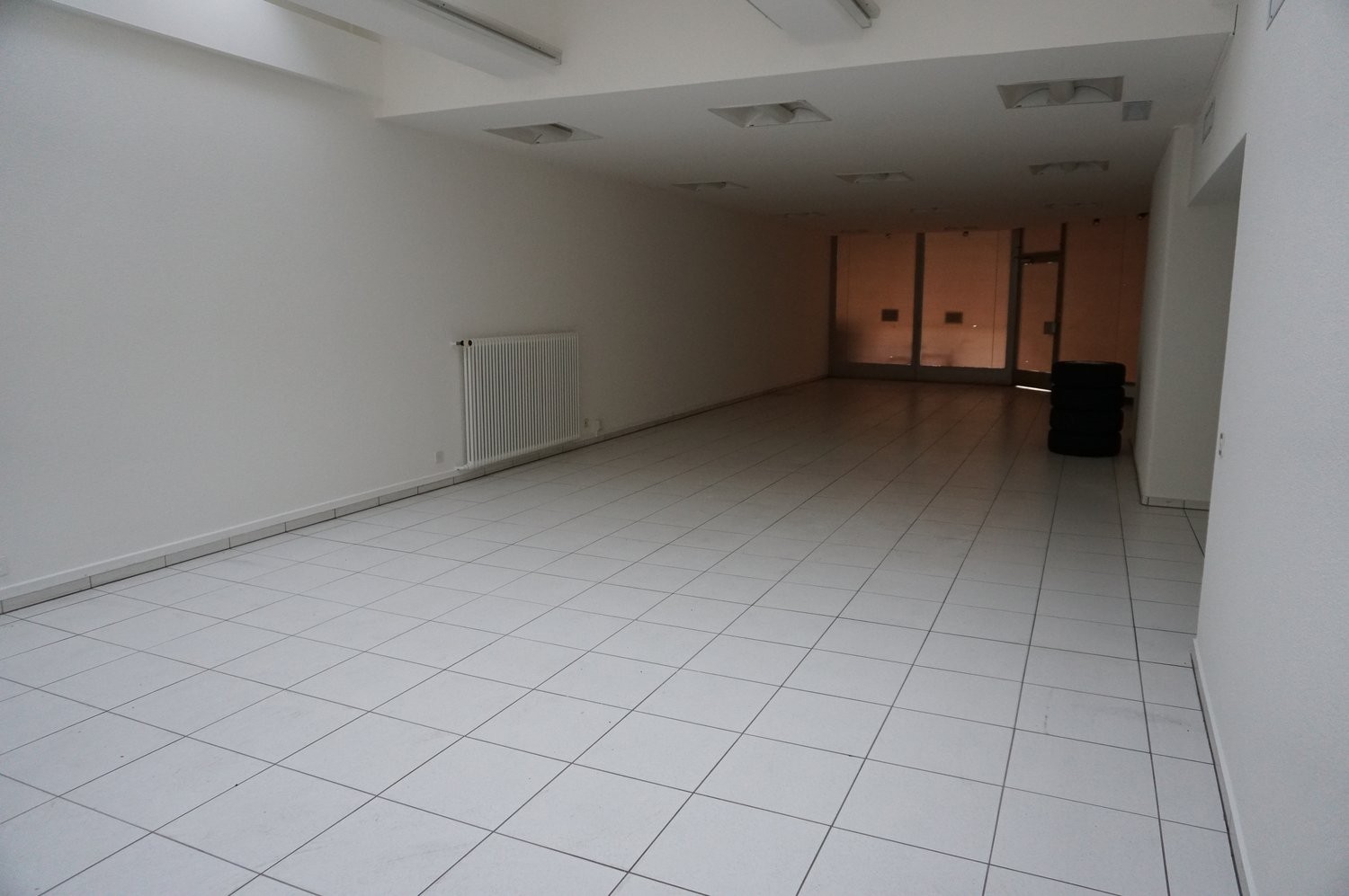 Commerce de 165m²
