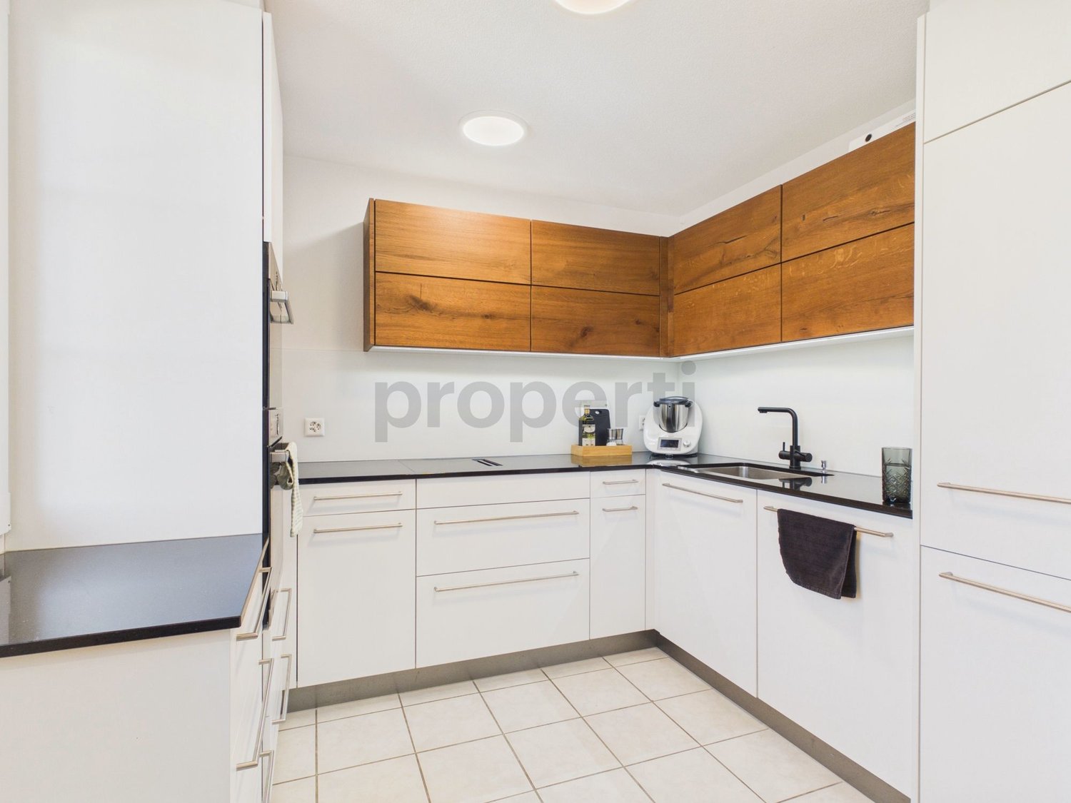 Appartamento di 2 ½ locali, foto 2 di 8