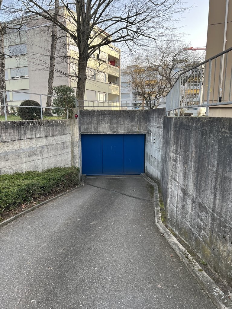 Posto auto interrato