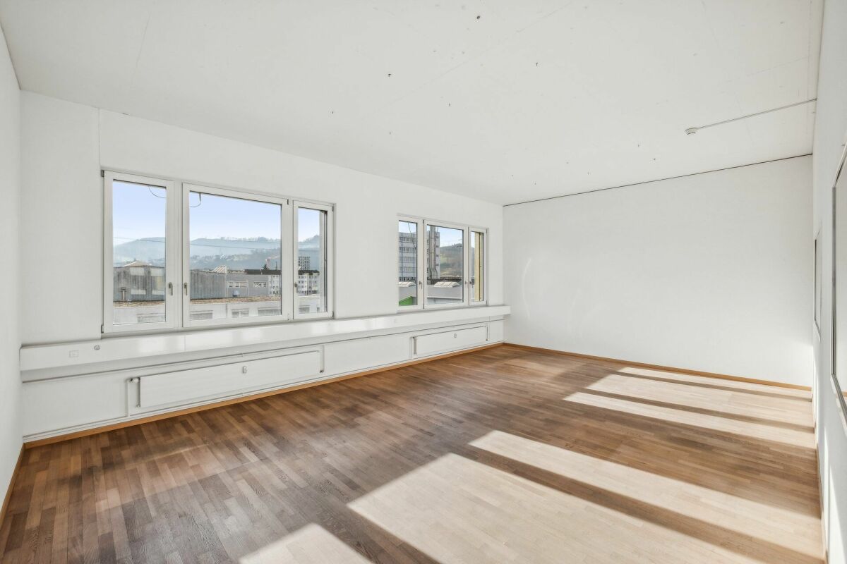 622m² commerciale
