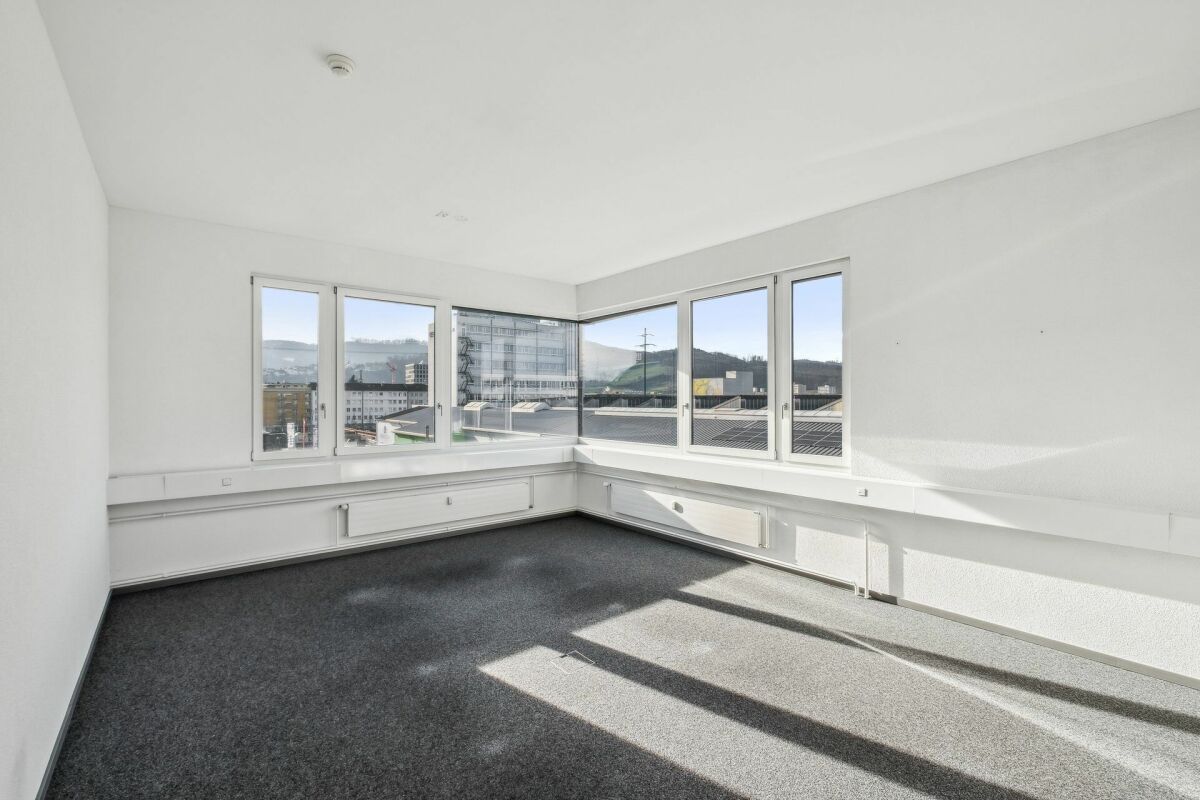 622m² commerciale