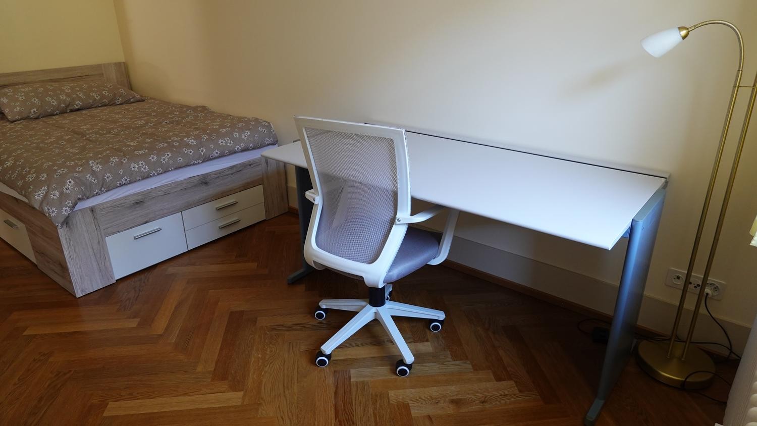 Stanza in un appartamento condiviso