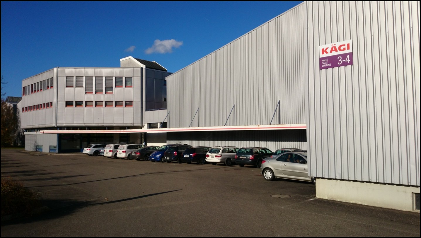 374m² commerciale