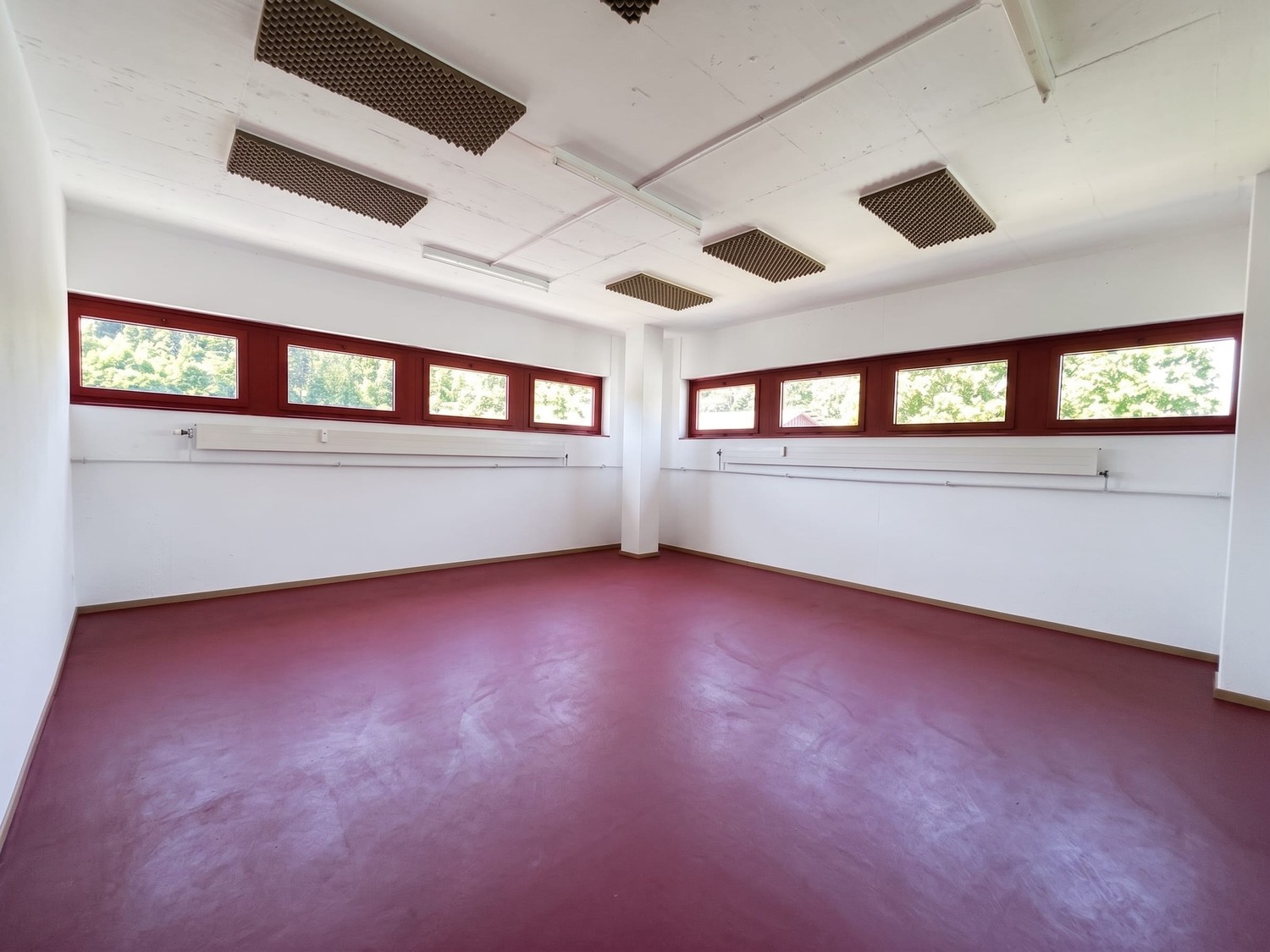 374m² commerciale