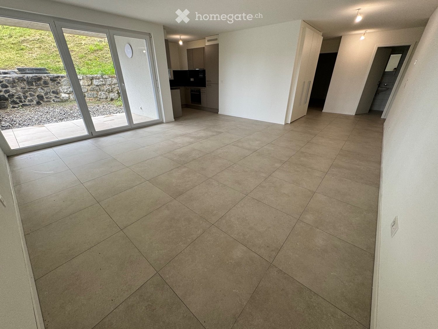 Appartamento 3 ½ locali, foto 1 di 9
