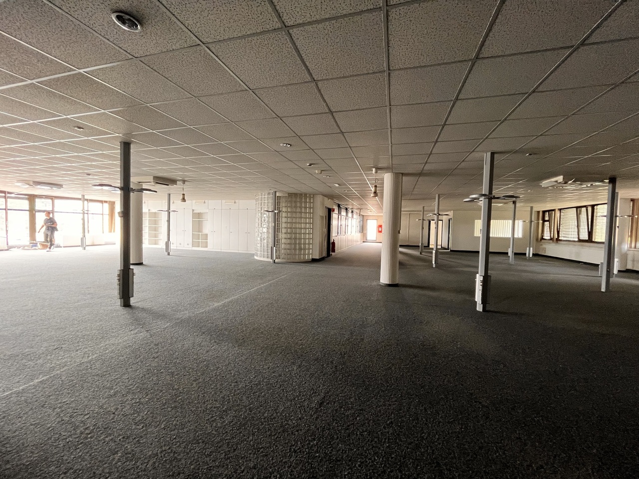 605m² ufficio