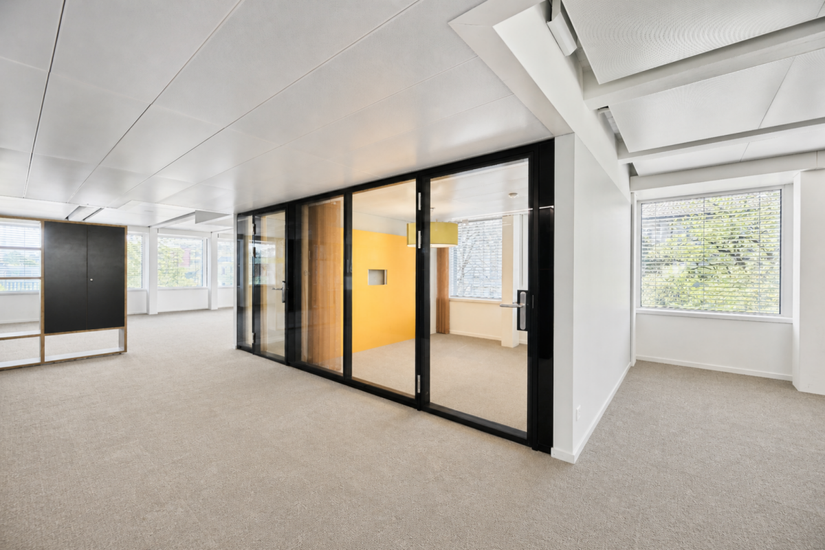 954m² office, foto 8 di 10