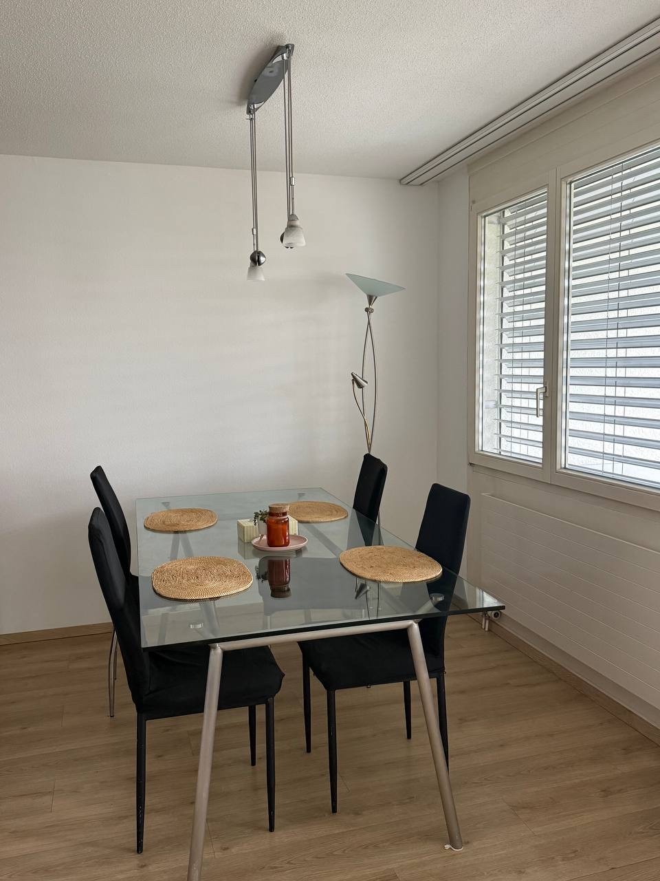 Appartamento di 2 ½ locali, foto 2 di 8