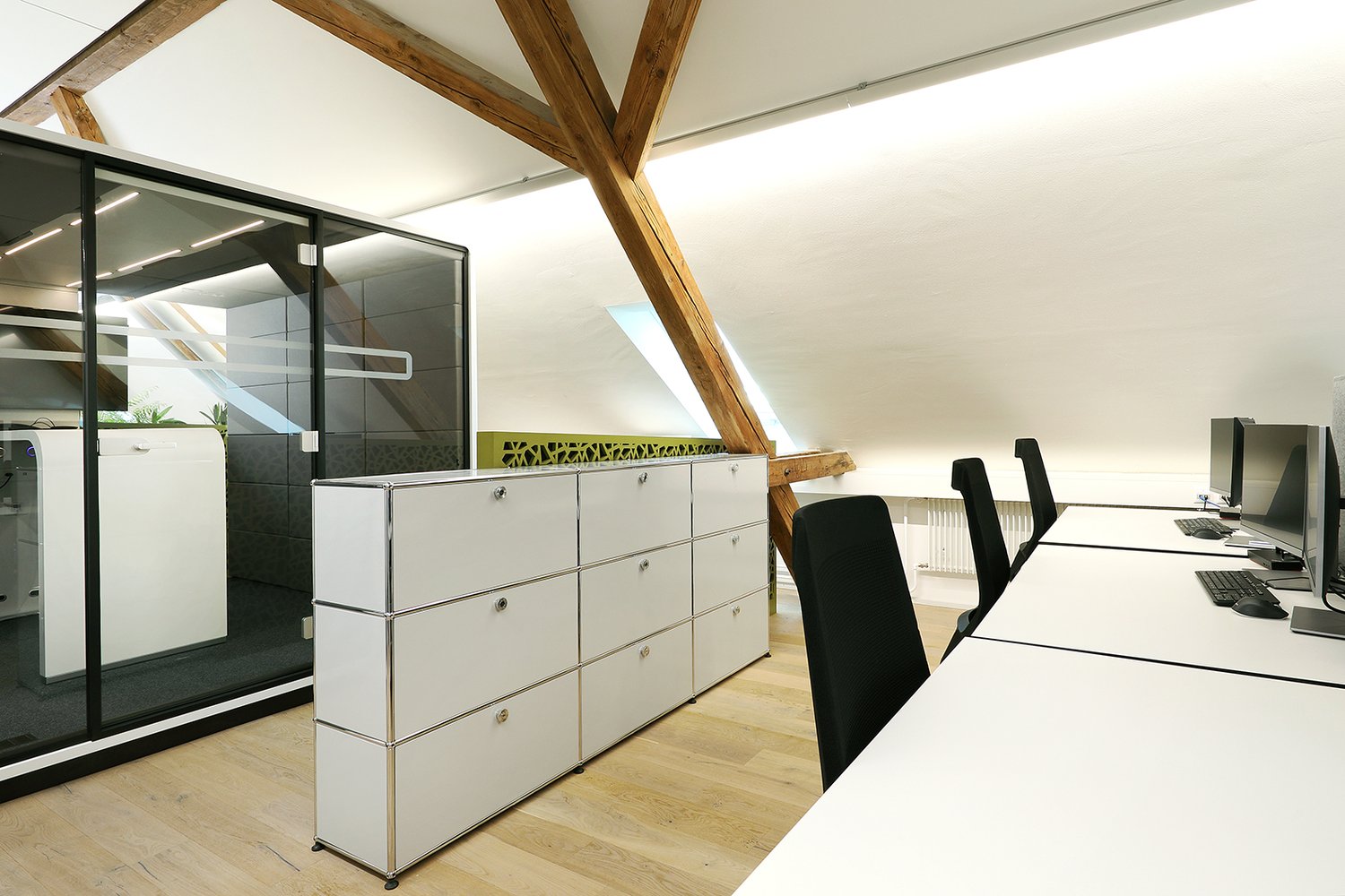171m² ufficio, foto 4 di 10