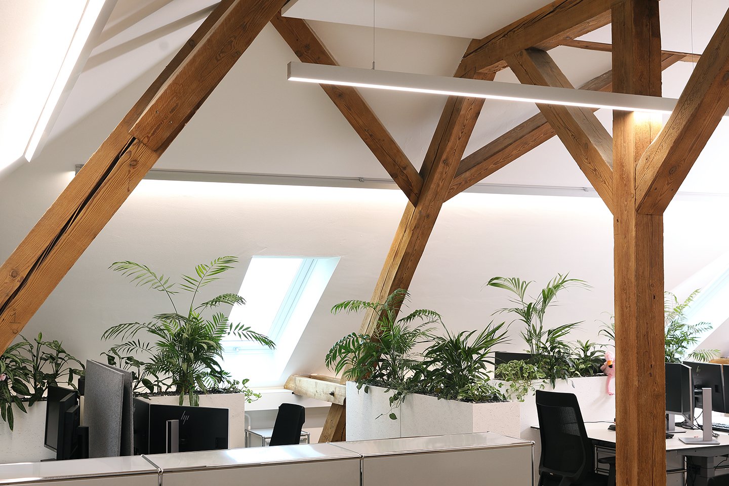 171m² ufficio, foto 3 di 10