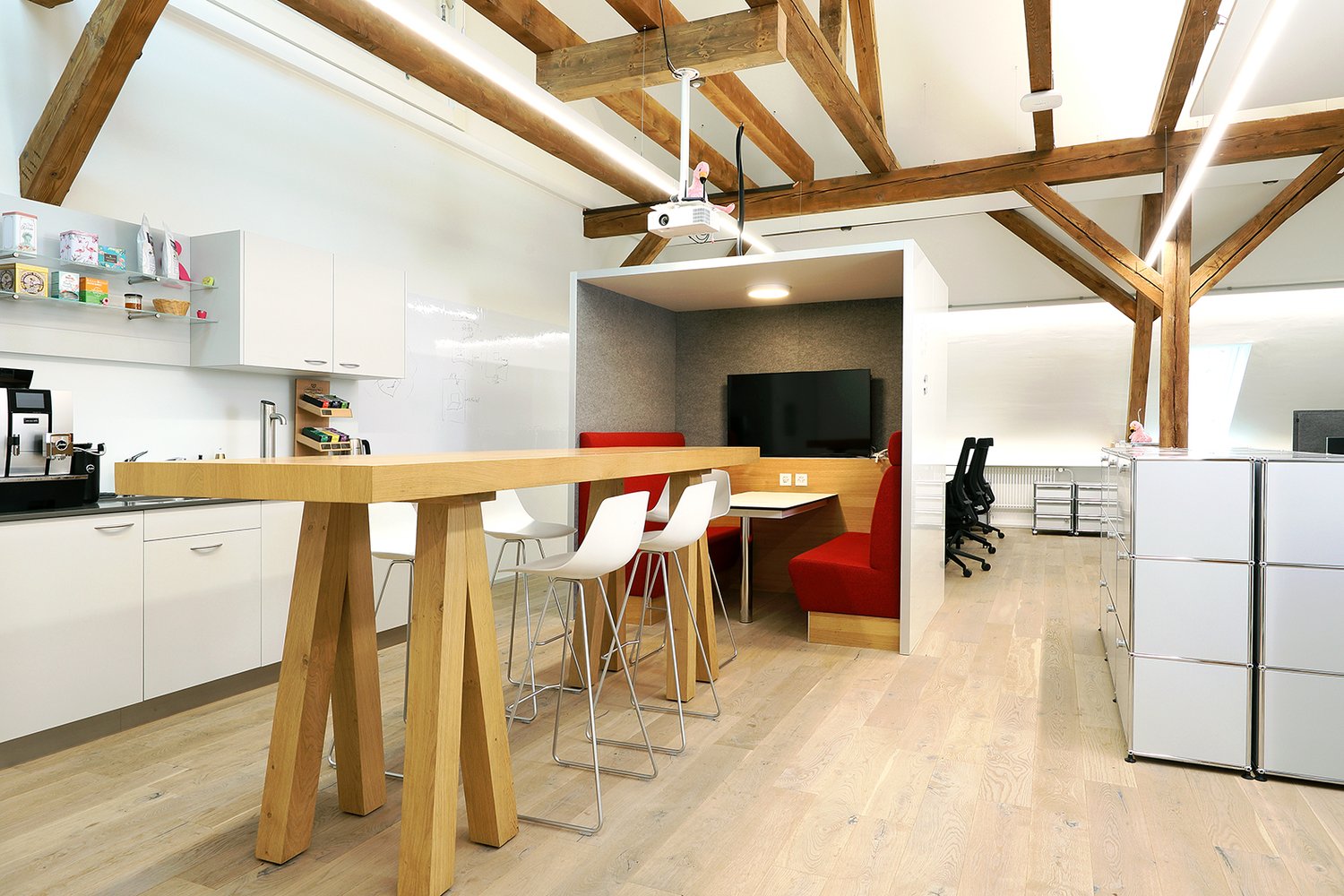 171m² ufficio, foto 7 di 10
