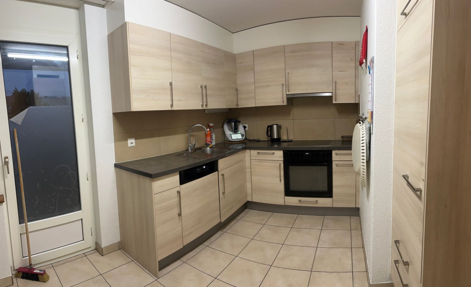 Appartamento di 5 locali, foto 2 di 9
