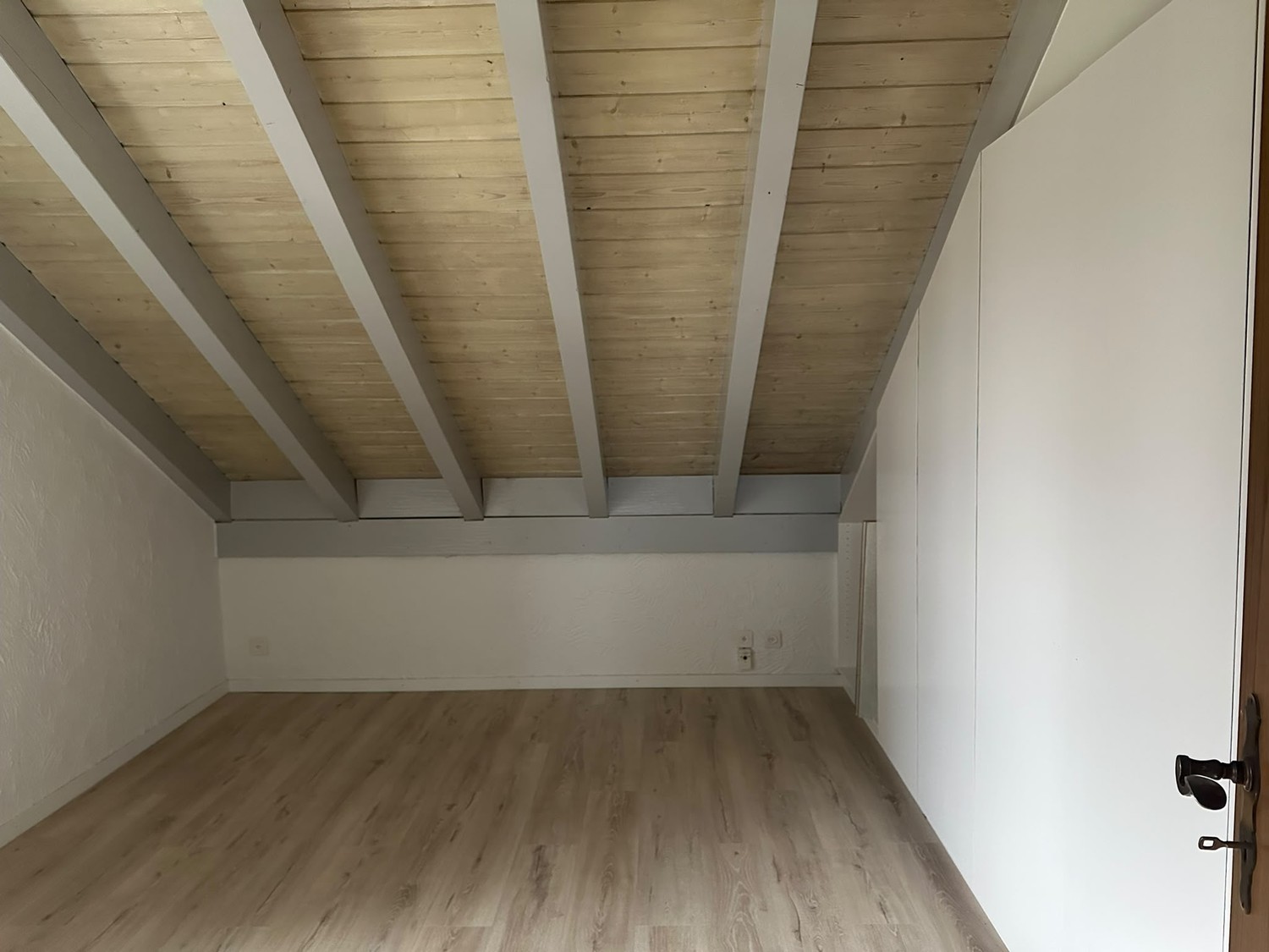 Appartamento di 2 ½ locali, foto 1 di 10