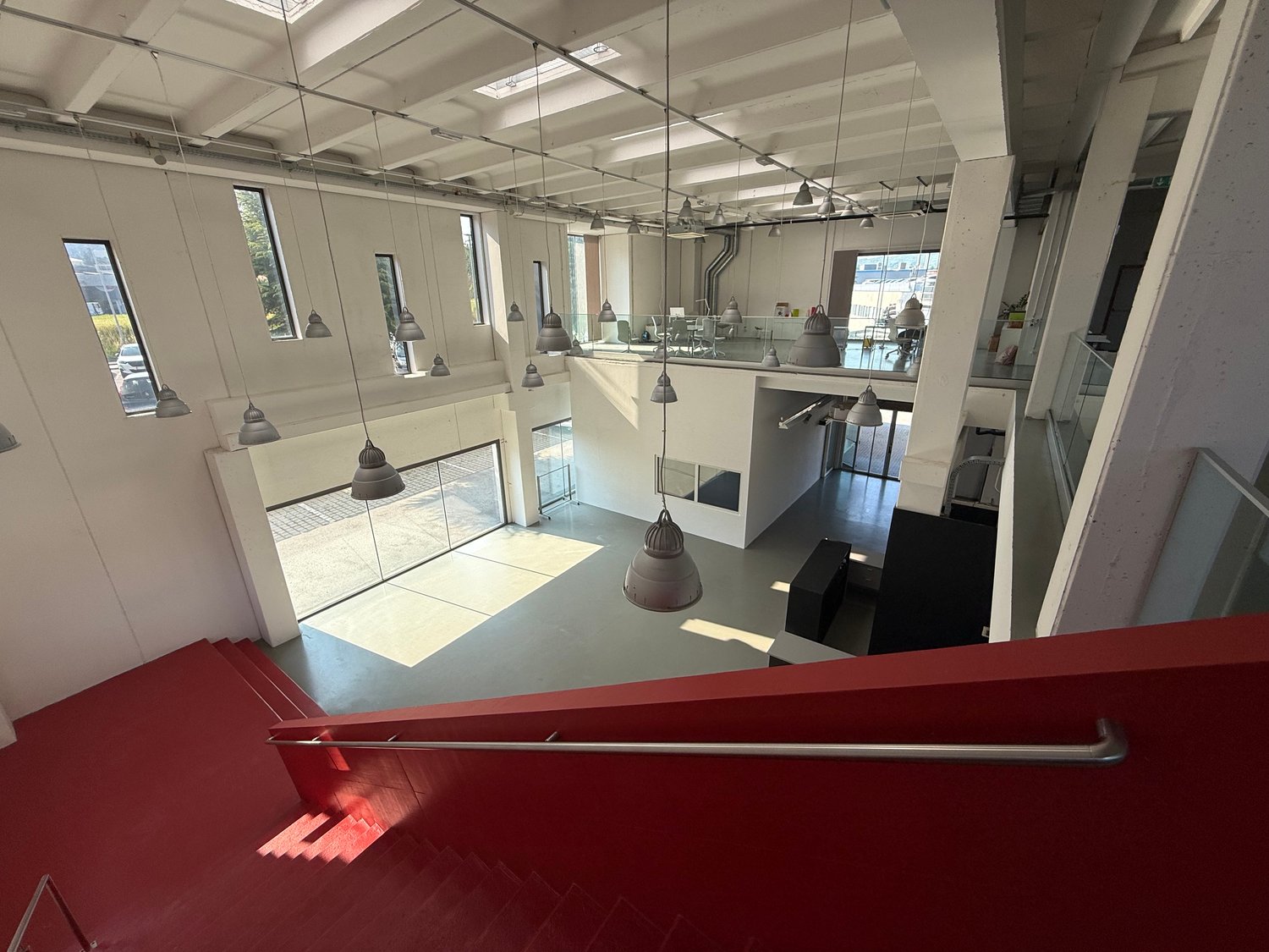 Magasin de 1940m²
