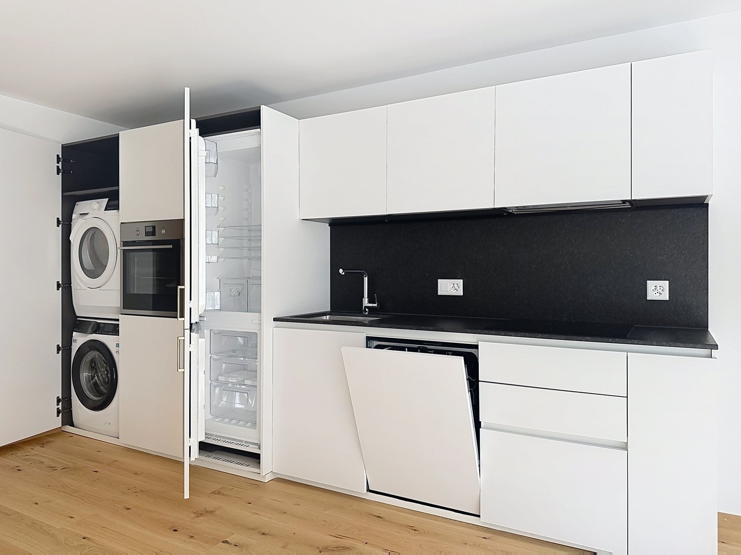 Appartamento di 2 ½ locali, foto 1 di 6