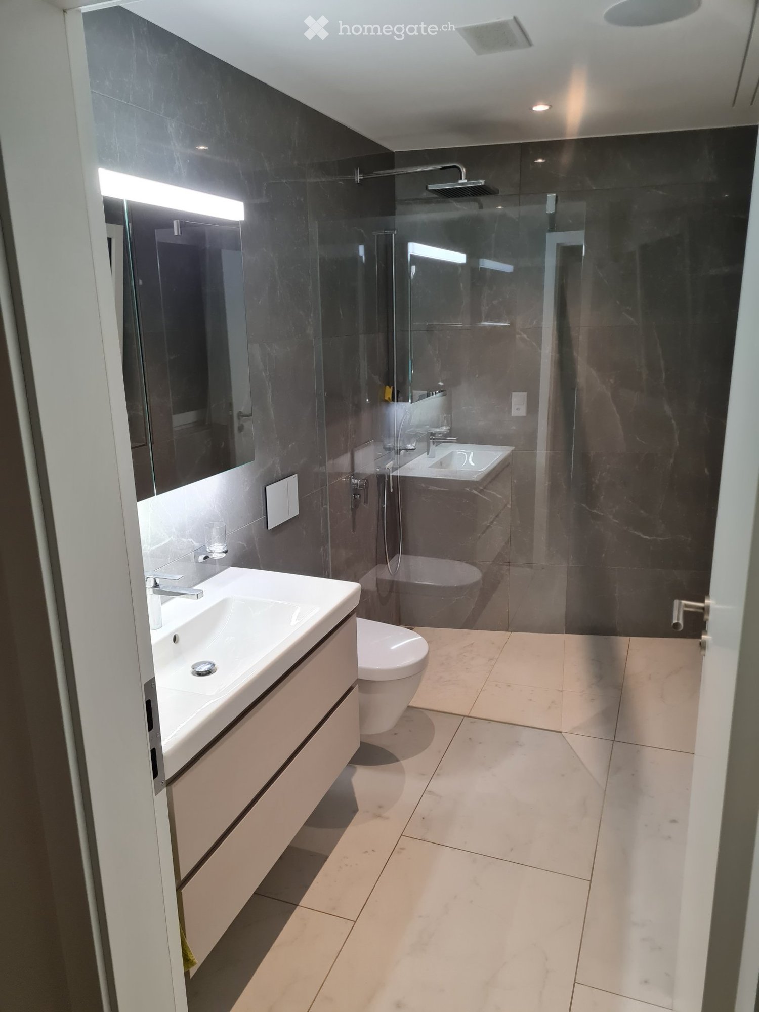 1 pièce chambre individuelle