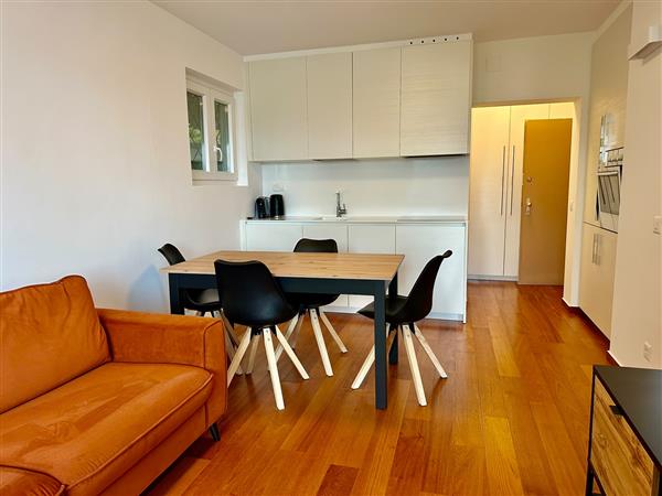 2 ½ rooms furnished flat, foto 3 di 8