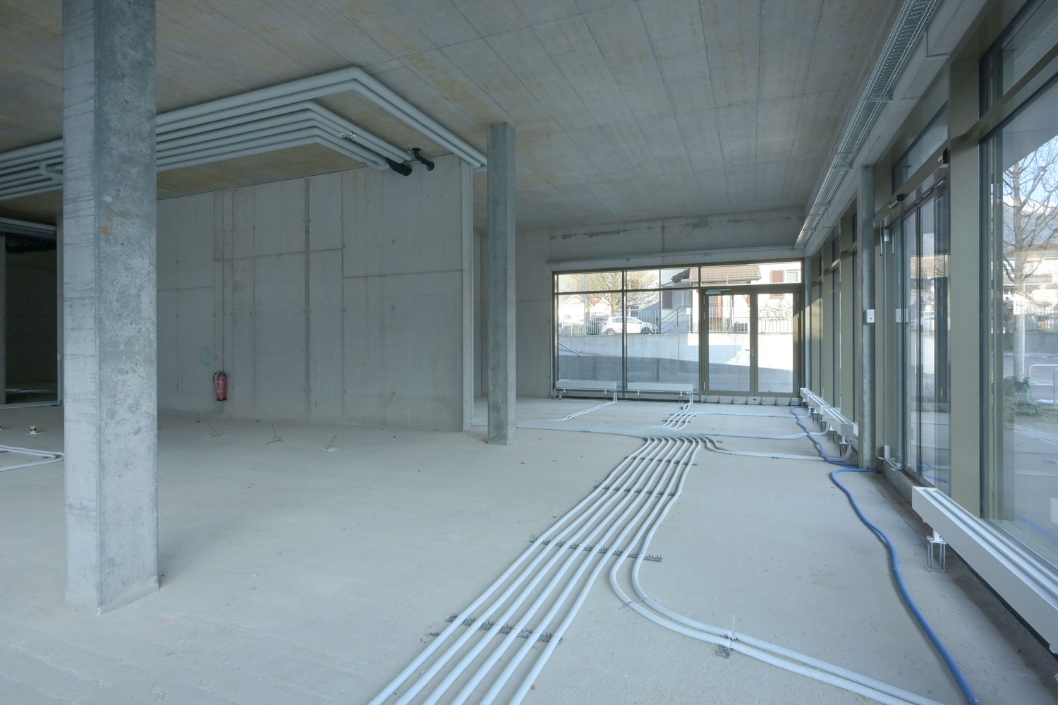 299m² commercial