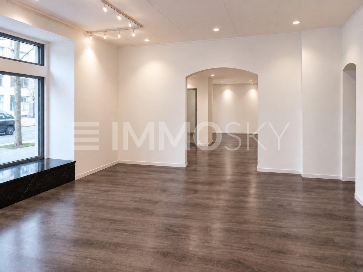 negozio di 100m²