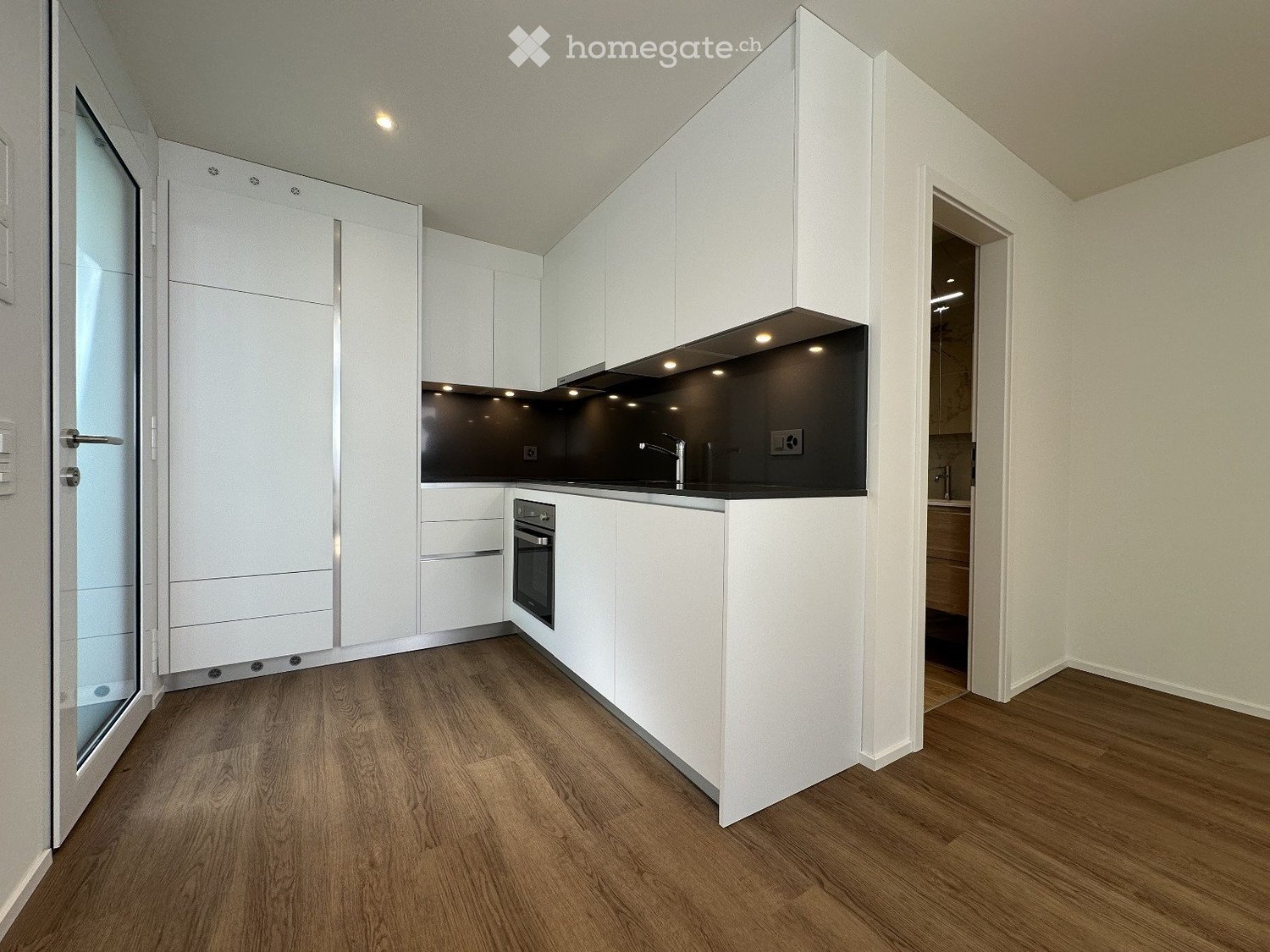 1 room apartment, foto 5 di 5