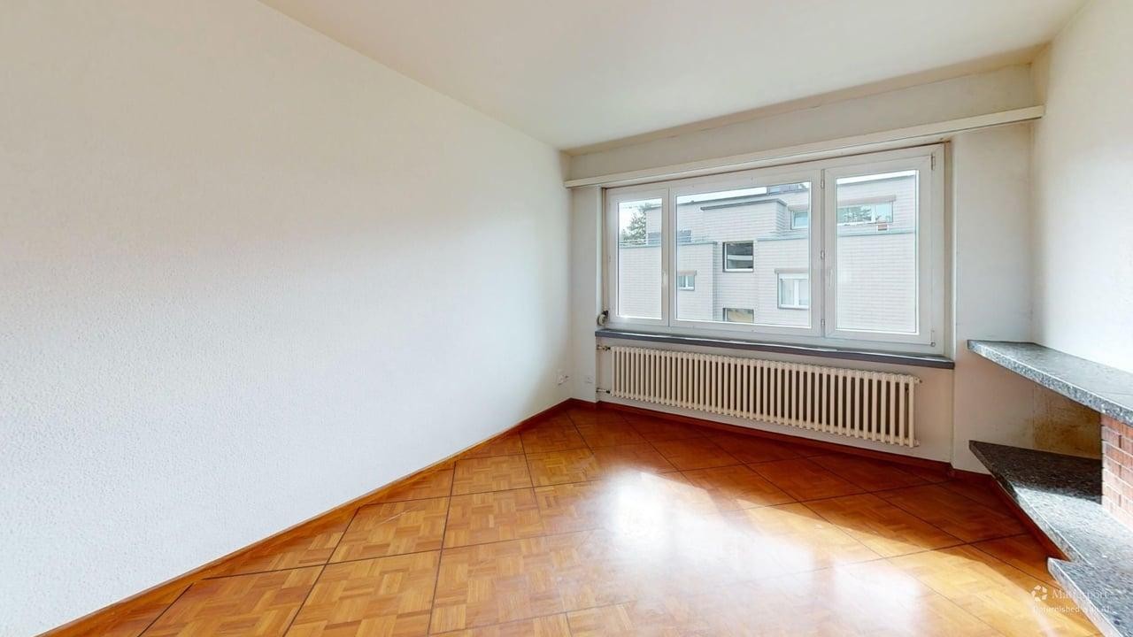 5 rooms apartment