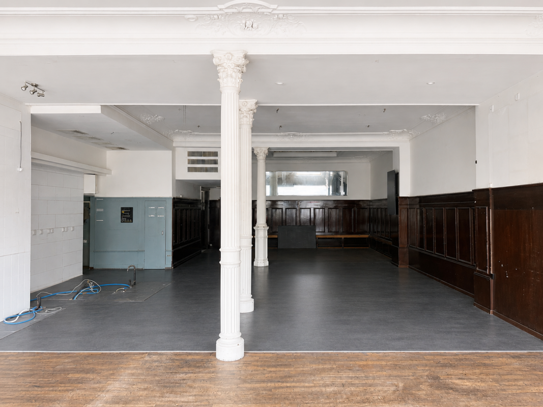 169m² commerciale