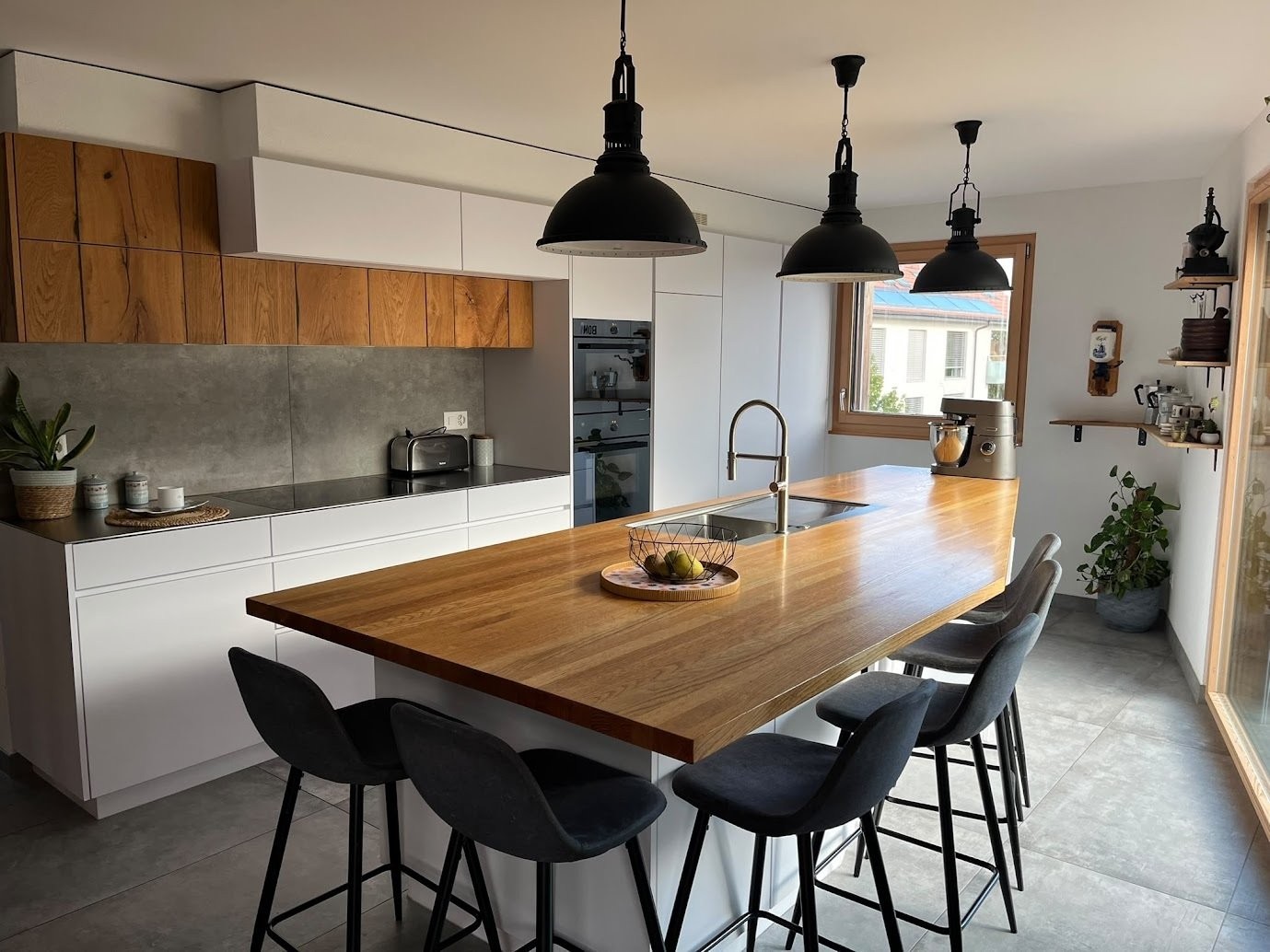 Appartamento arredato di 6 ½ locali, foto 1 di 6