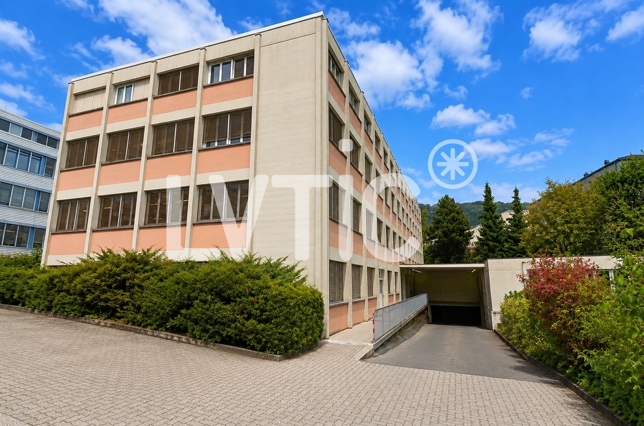 842m² officina