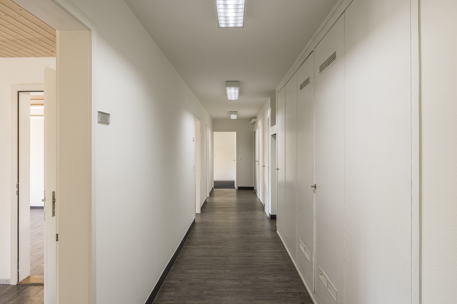 125m² commerciale, foto 9 di 10
