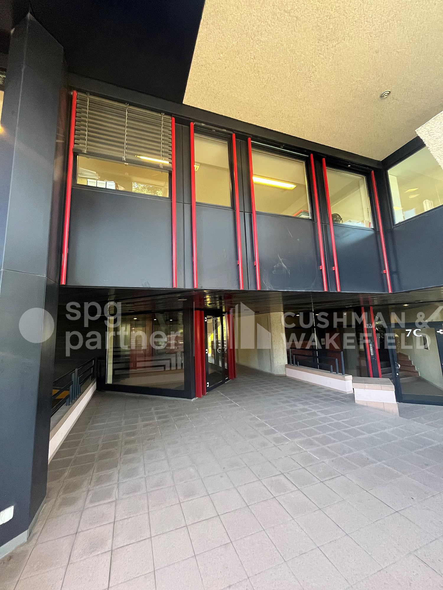 95m² ufficio