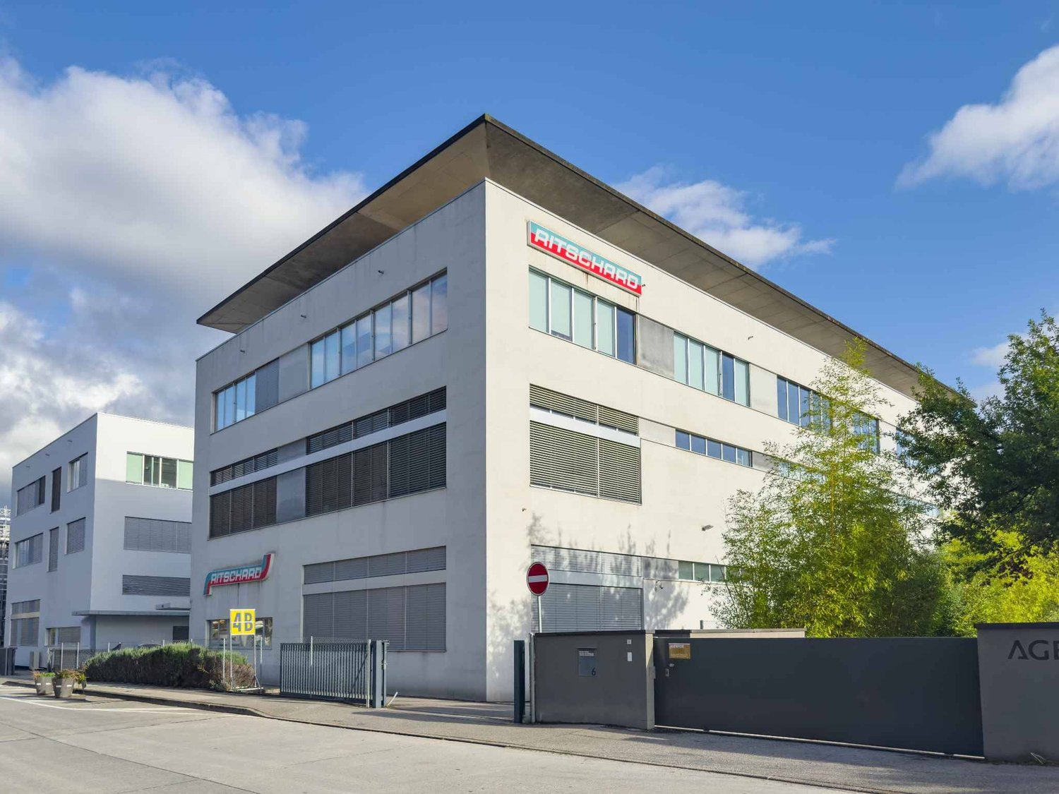 732m² ufficio
