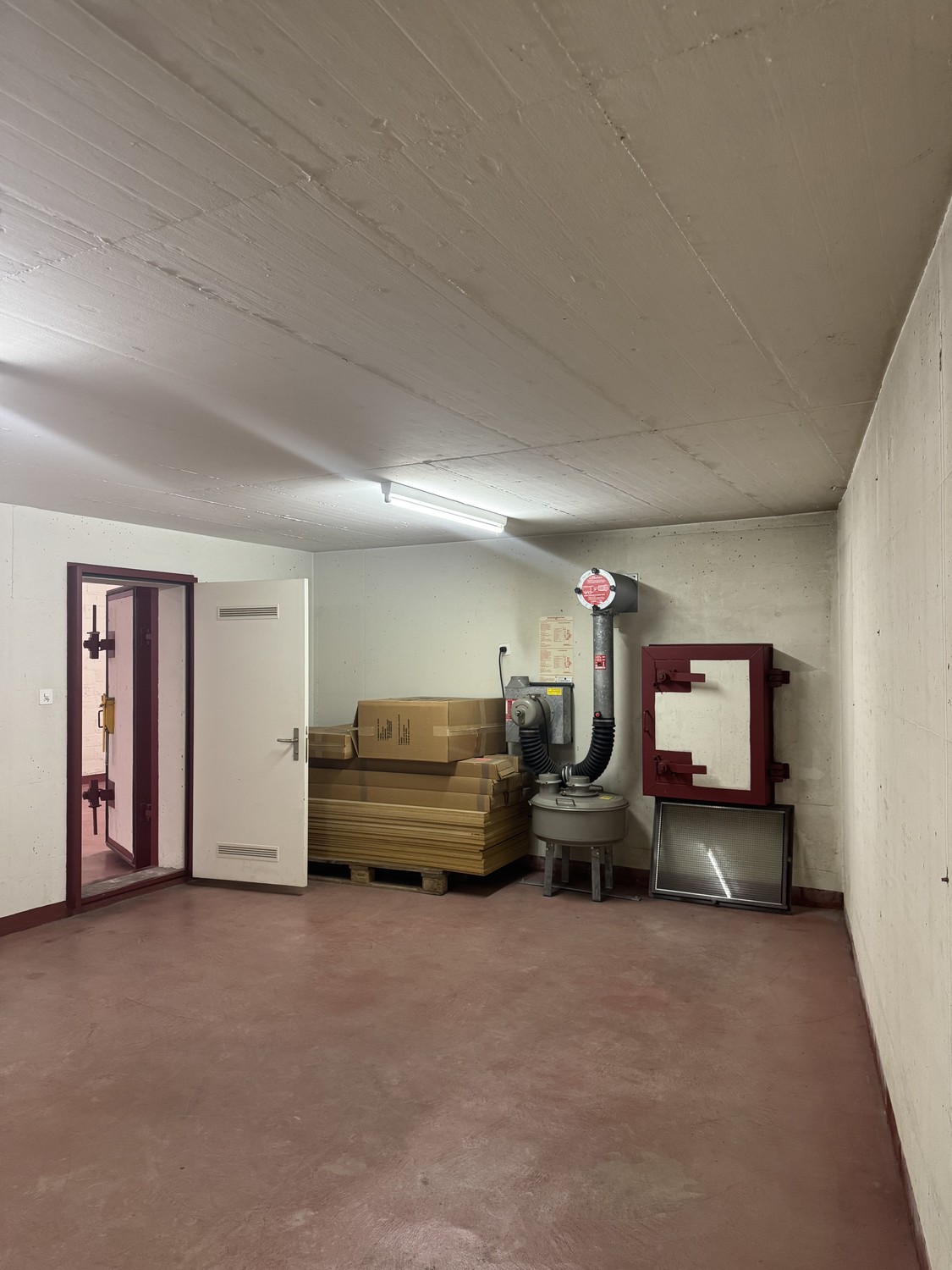 711m² di deposito