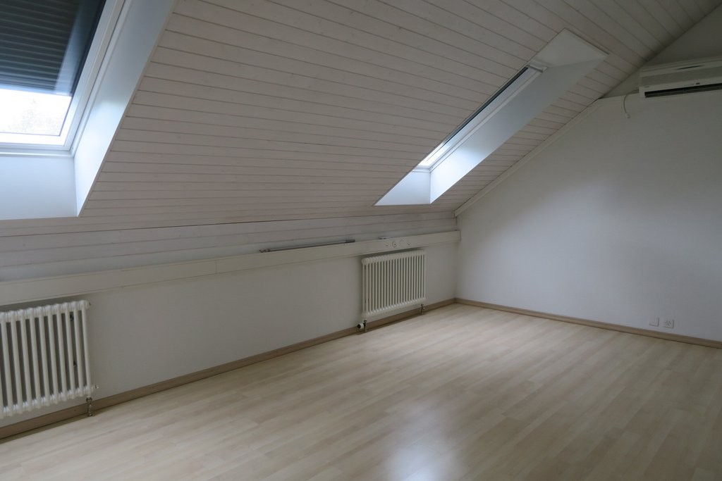 Bureau de 103m²