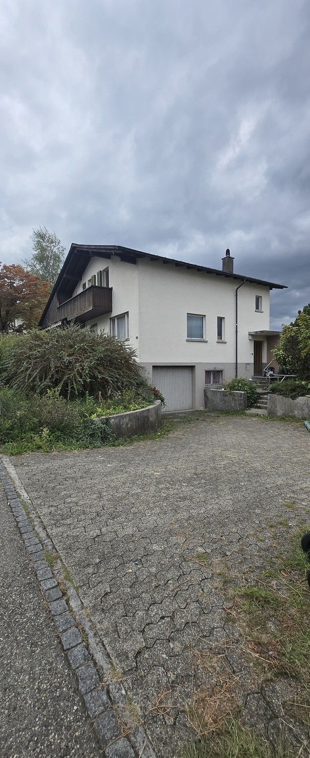 Casa unifamiliare di 5 ½ locali, foto 1 di 10