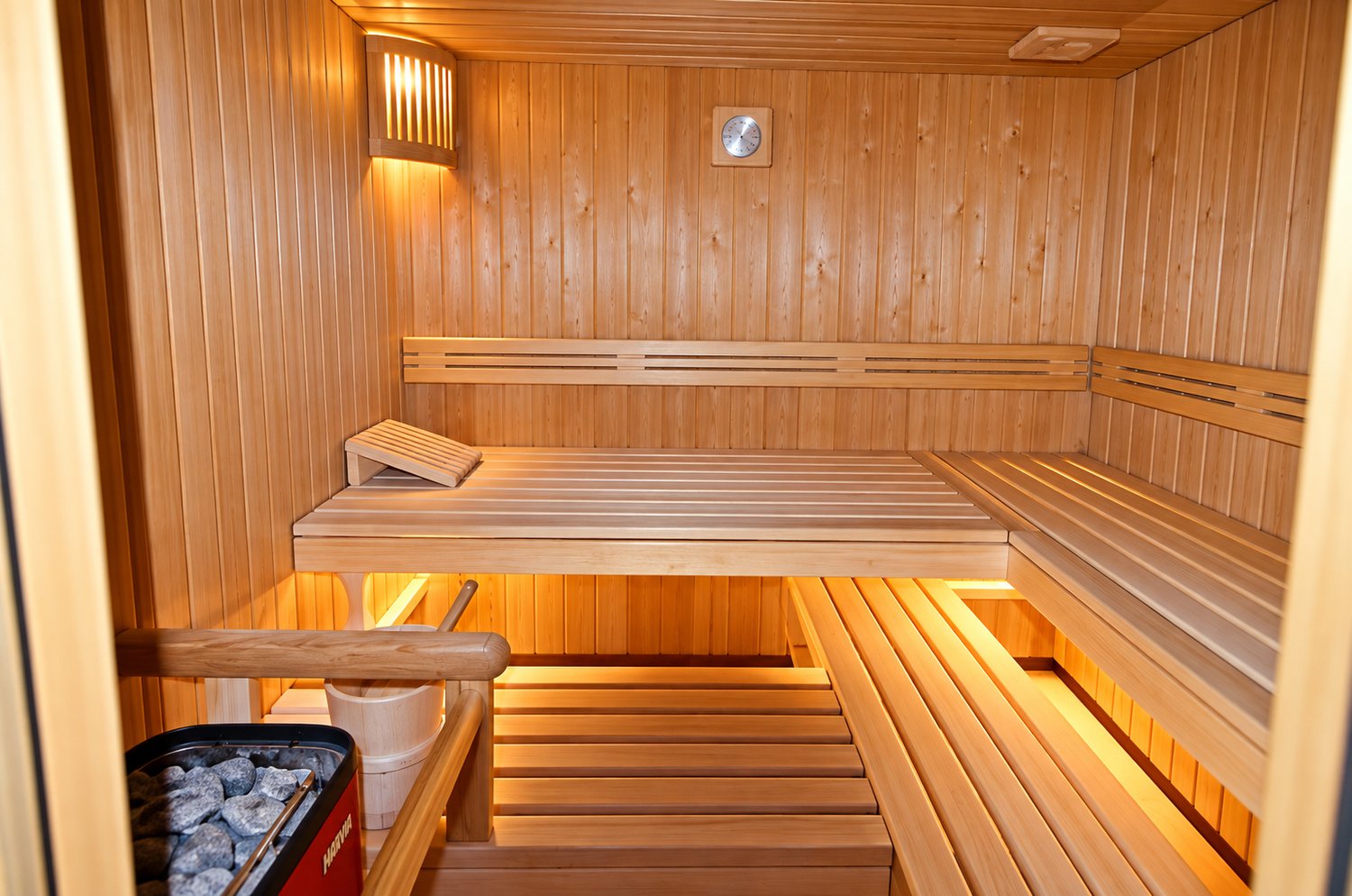 3 rooms terrace flat