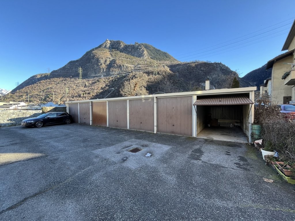 Garage singolo, foto 1 di 2