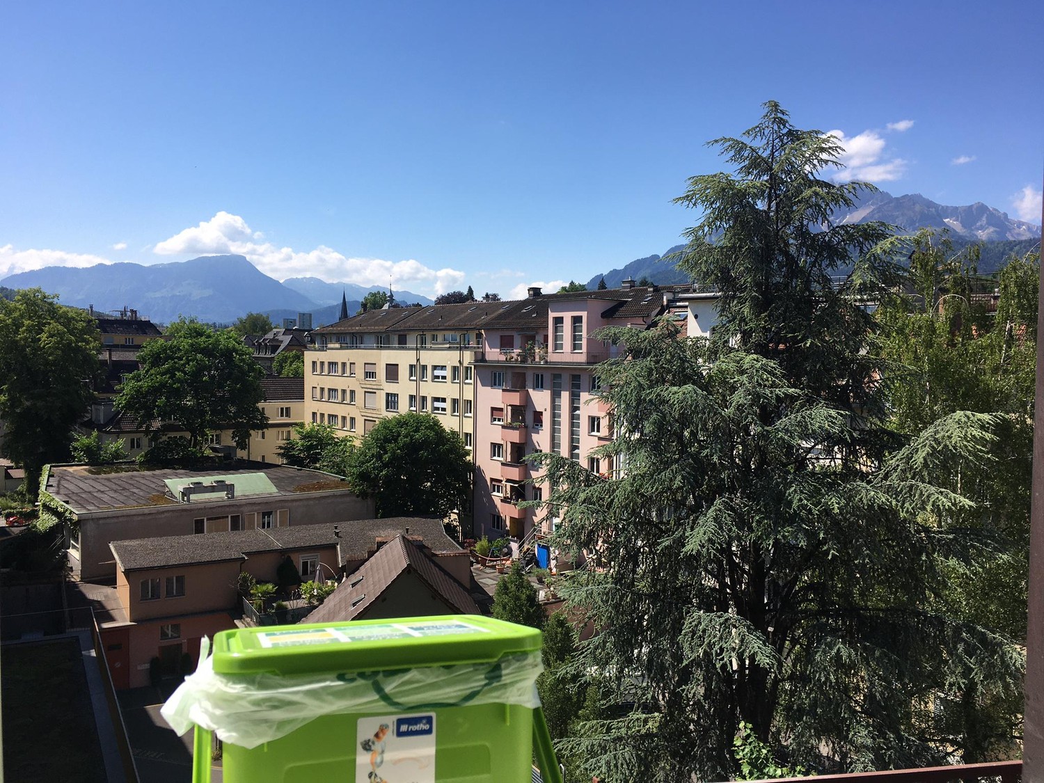 Camera in un appartamento condiviso, foto 7 di 7