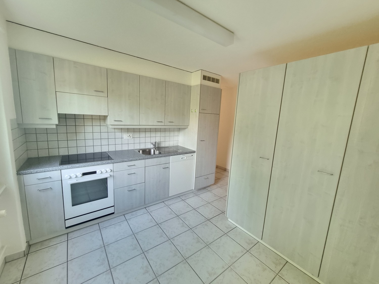 Appartamento di 3 locali, foto 2 di 5