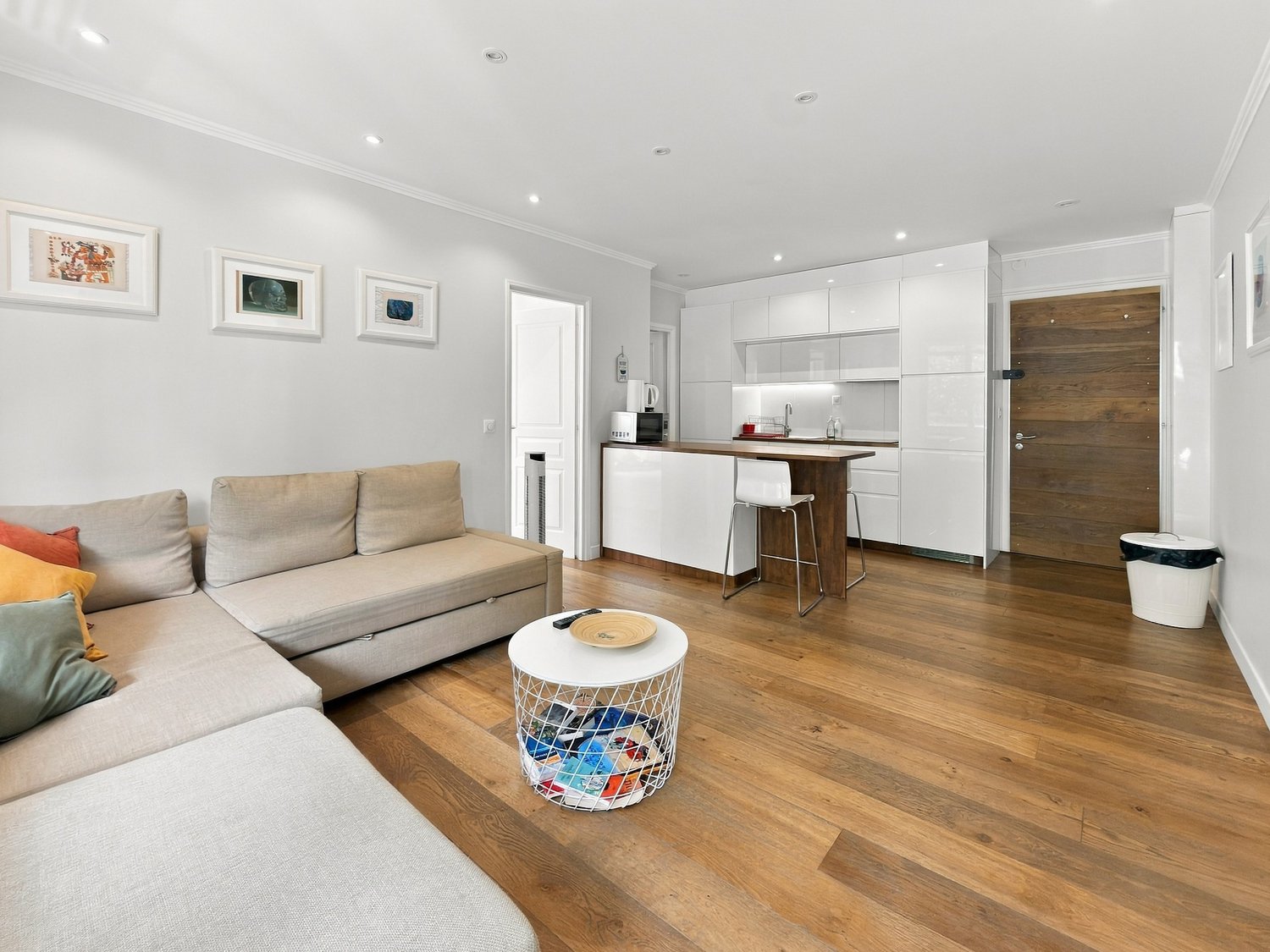 3 rooms apartment