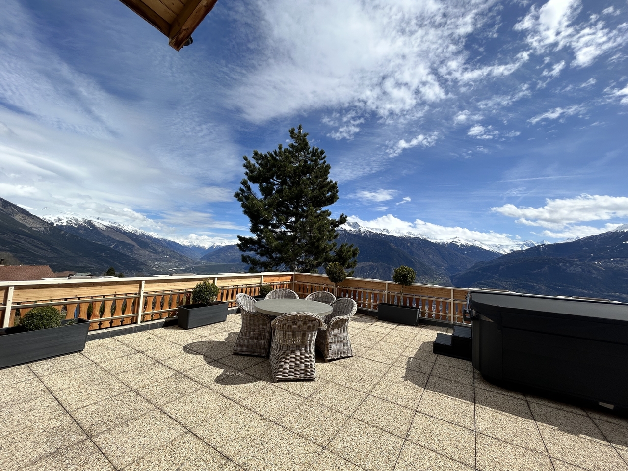 8 rooms chalet