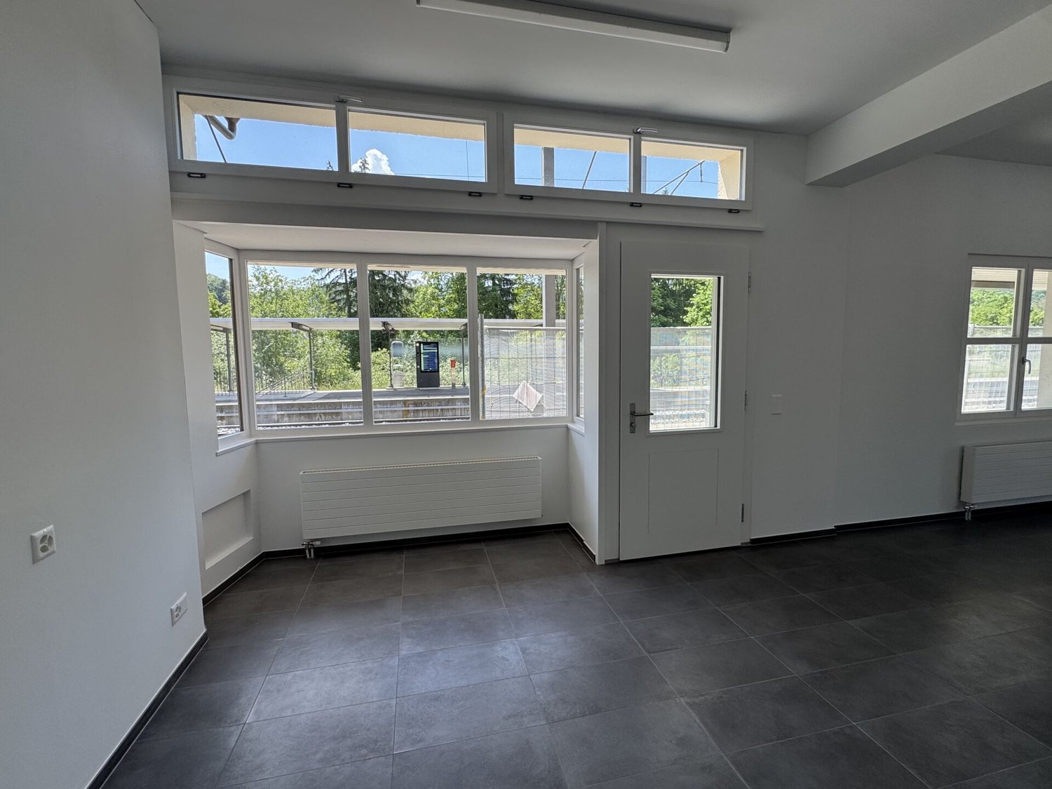 58m² office