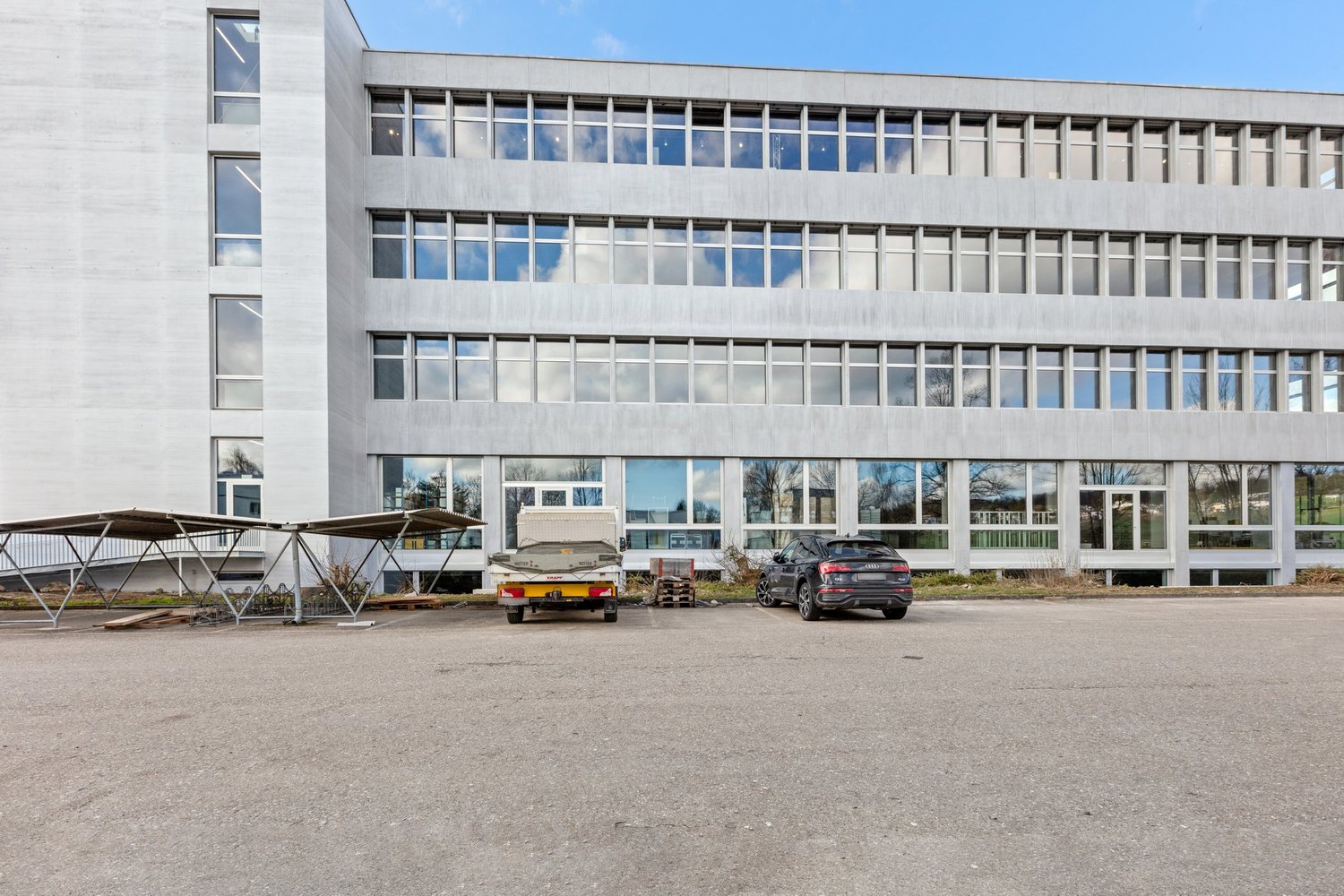 361m² industrial object