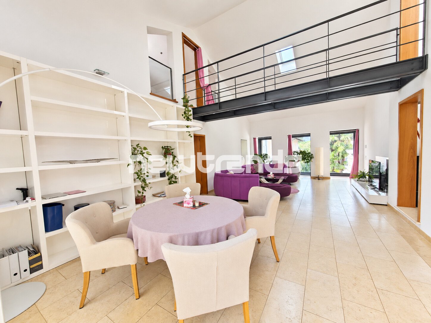 5 rooms single house