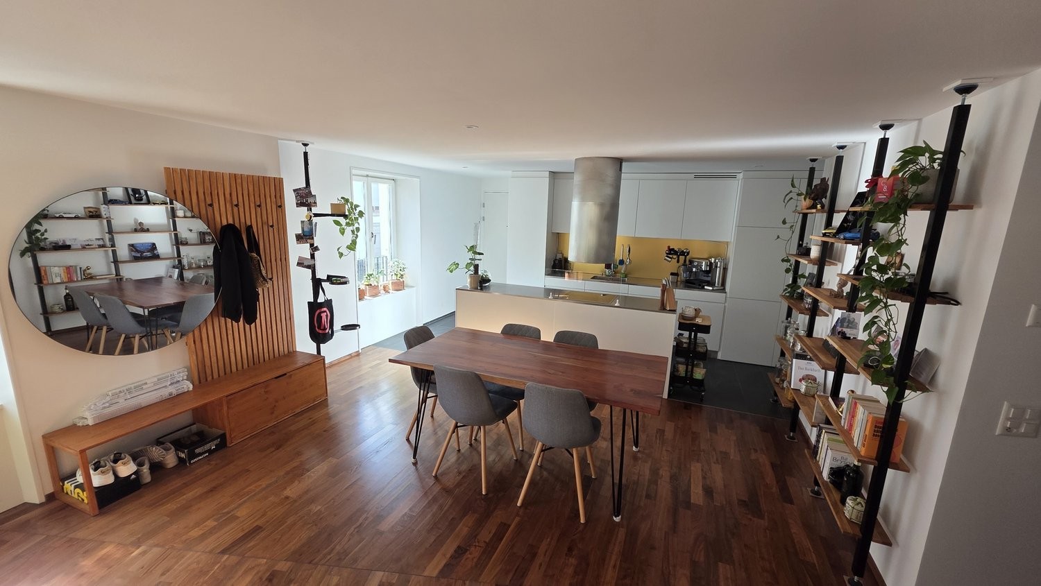 Appartamento arredato di 3 ½ locali, foto 2 di 10